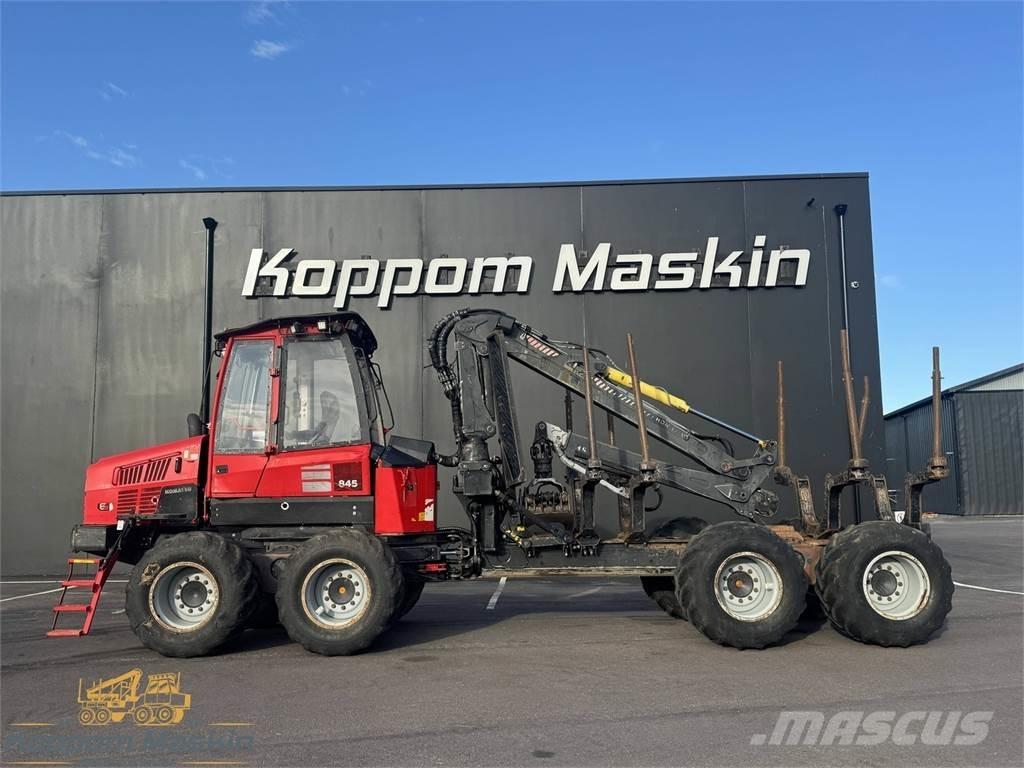 Komatsu 845 Kihordók