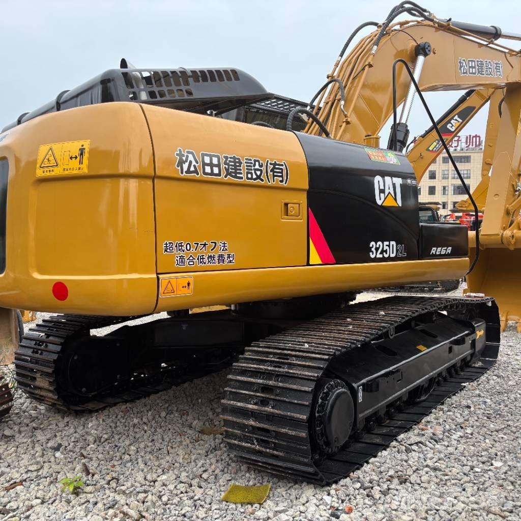 CAT 325 D Lánctalpas kotrók