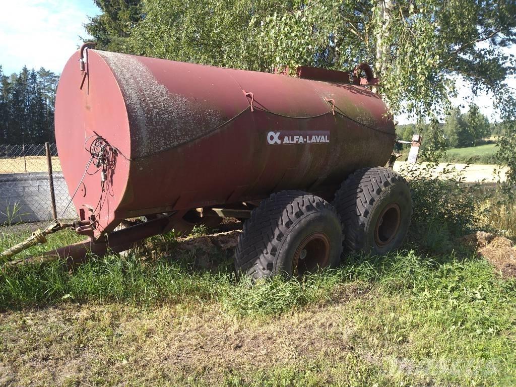 Alfa Laval 8000 Poranyag tartályos
