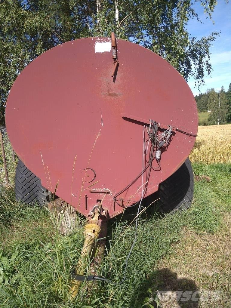 Alfa Laval 8000 Poranyag tartályos