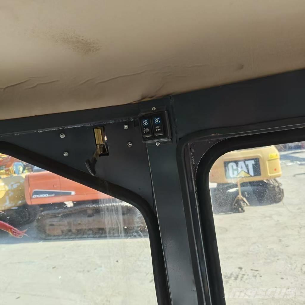 Dynapac CA 301 D Egydobos hengerek