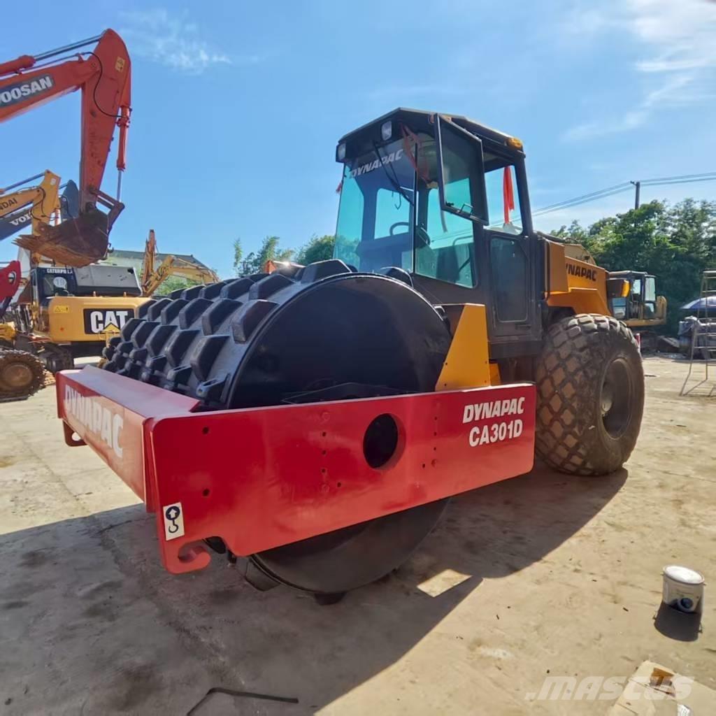 Dynapac CA 301 D Egydobos hengerek