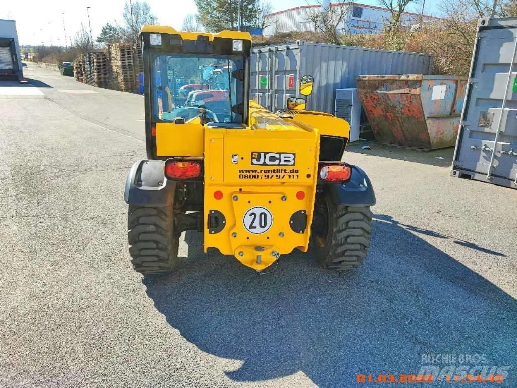 JCB 525-60 Teleszkópos rakodók