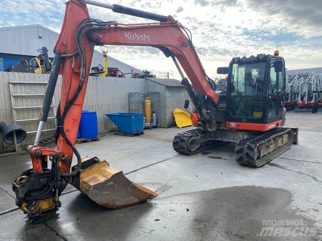 Kubota KX 080-4 Közepes (midi) kotrók 7 t - 12 t