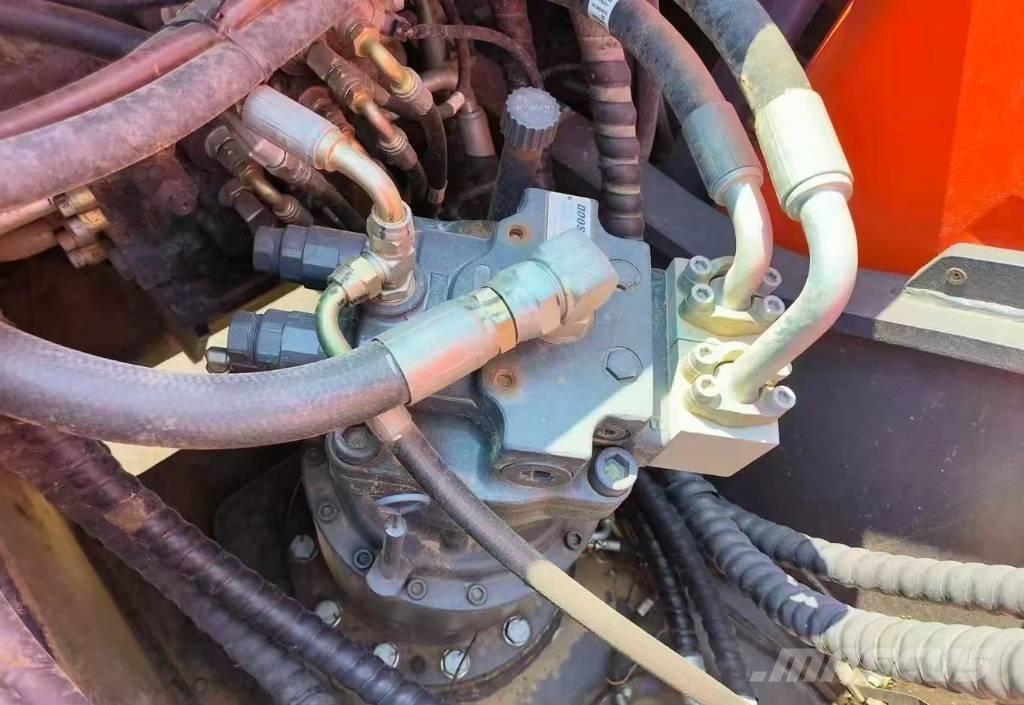 Doosan DX 200 Lánctalpas kotrók