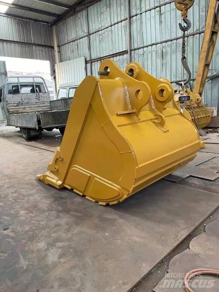 Komatsu PC 360 Kanalak