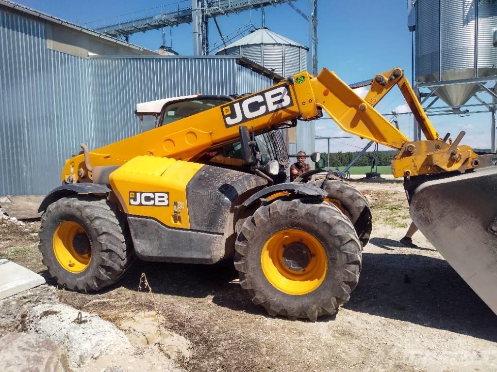 JCB 541 AGS Teleszkópos mezőgazdasági rakodók