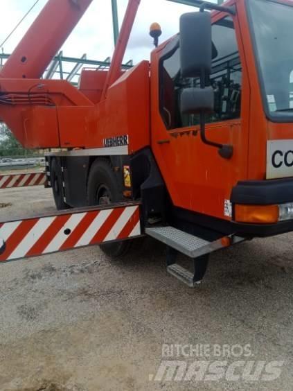 Liebherr LTM 1030-2 Mobil daruk