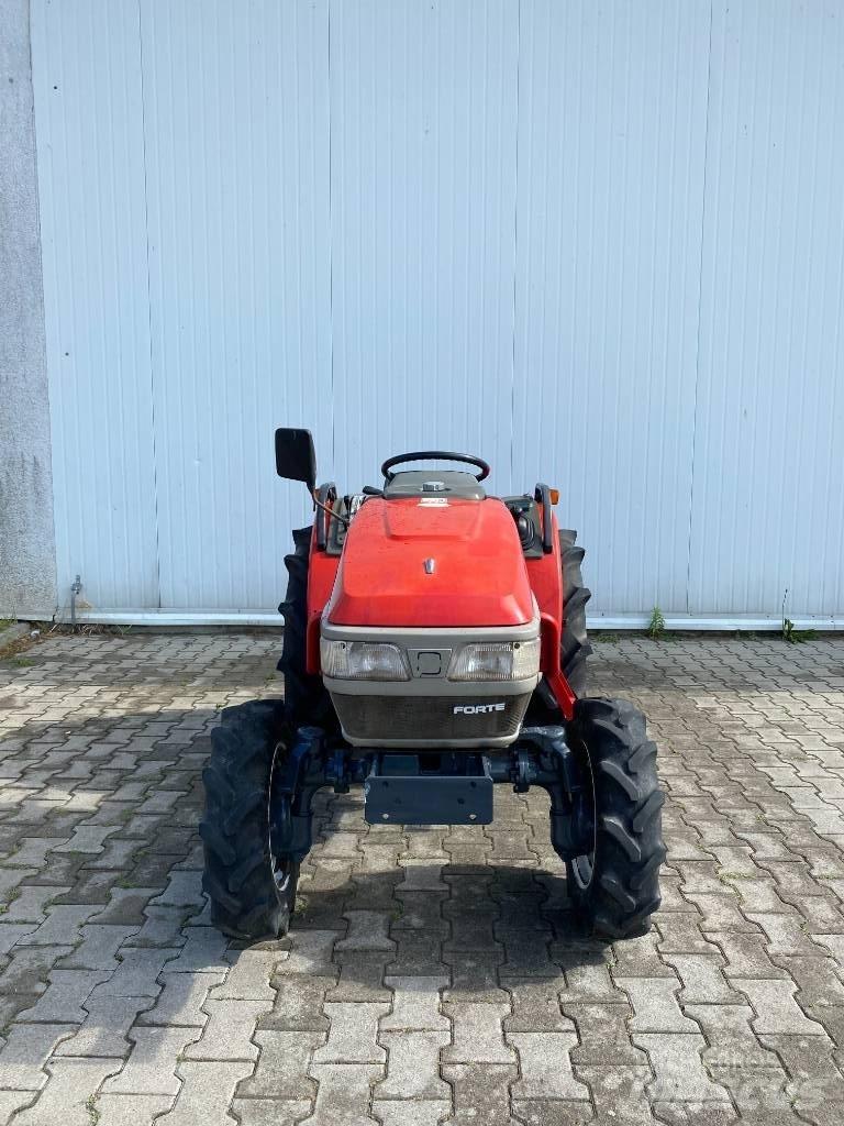 Yanmar F220 Kompakt traktorok