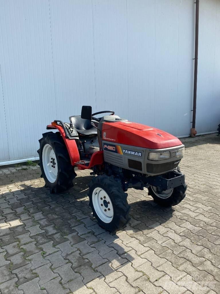 Yanmar F220 Kompakt traktorok