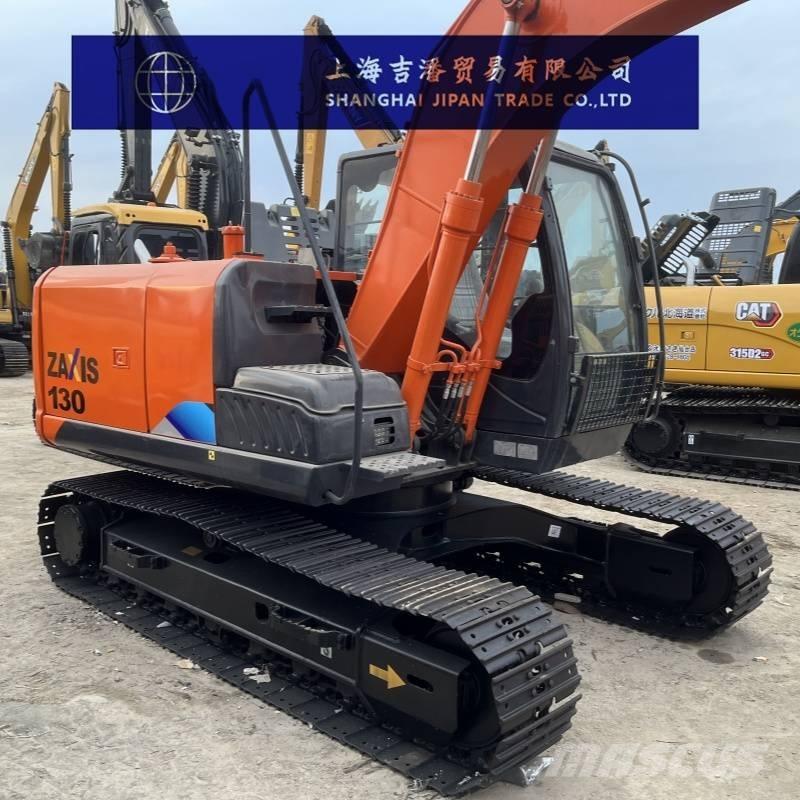 Hitachi ZX 130 Lánctalpas kotrók