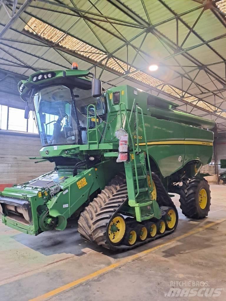 John Deere S 660 Kombájnok