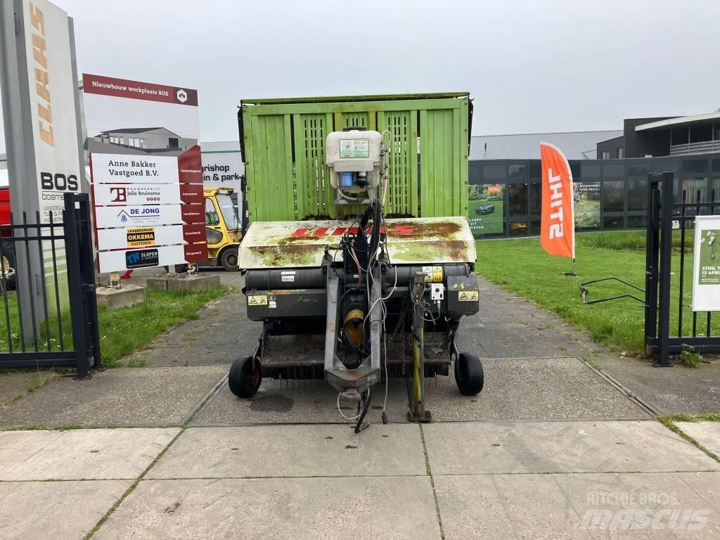 CLAAS Quantum 5500 P Önrakodó pótkocsik