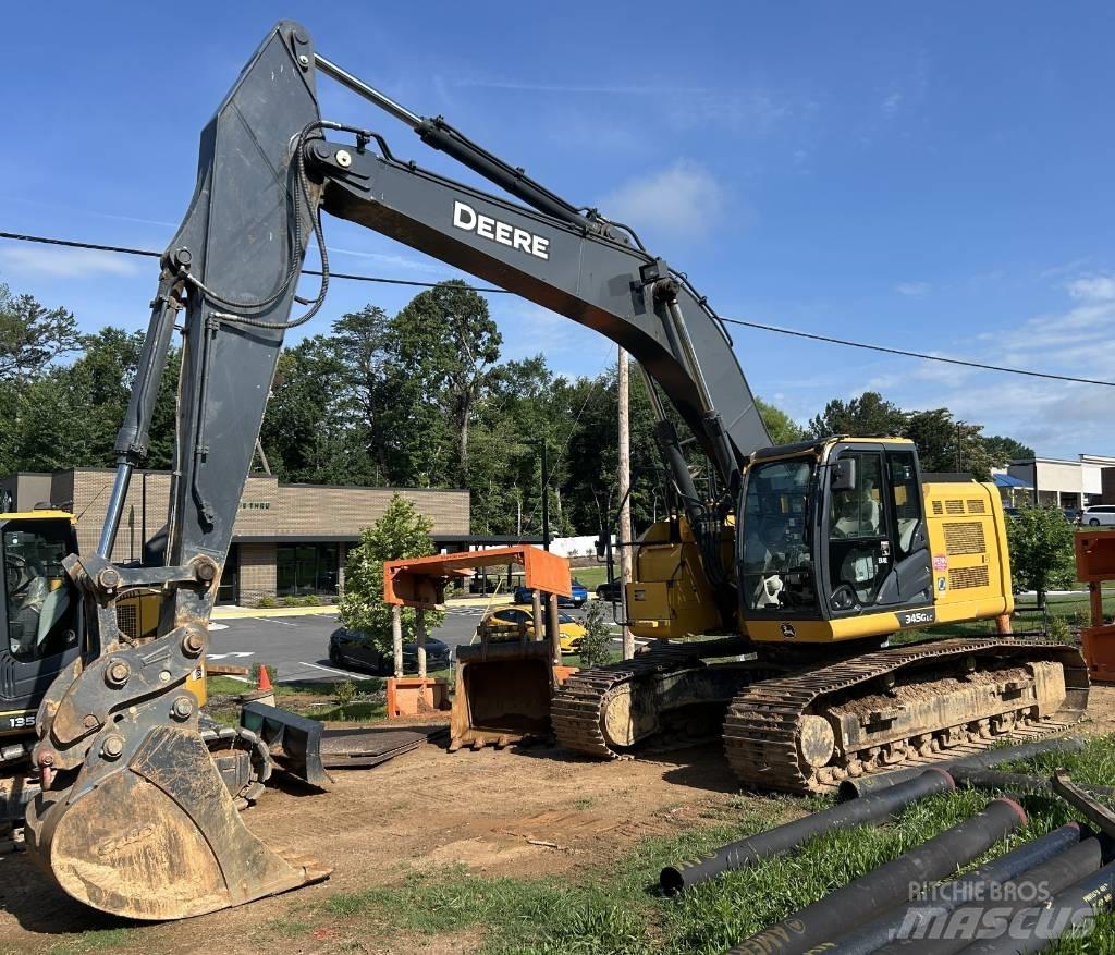 DEERE 345G LC Lánctalpas kotrók