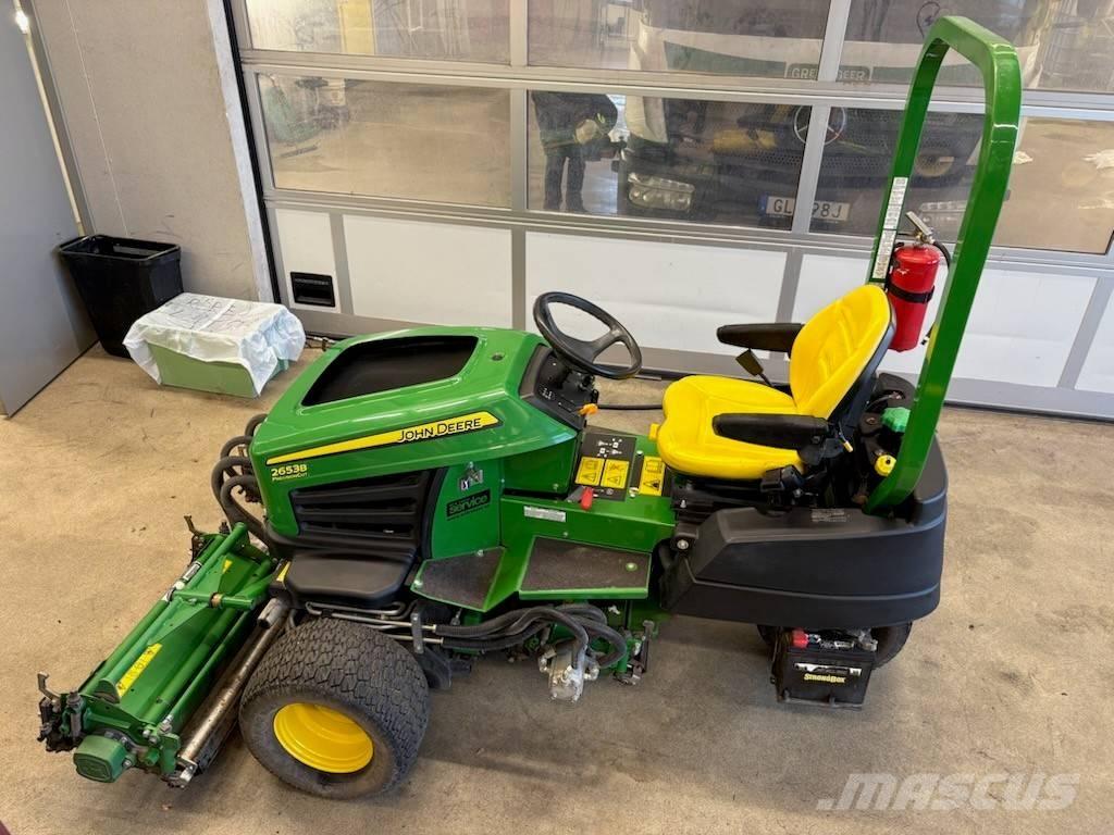 John Deere 2653 B Golfpálya fűnyírók