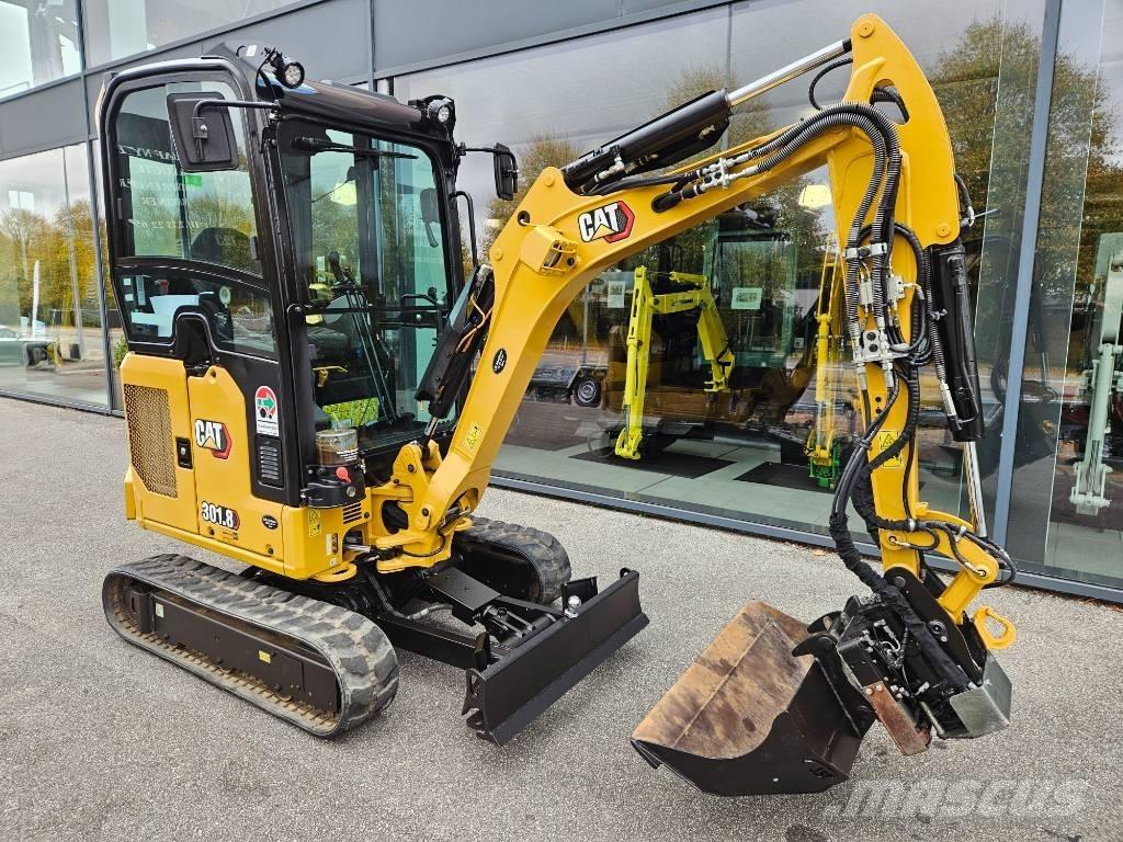 CAT 301.8 Mini kotrók < 7t