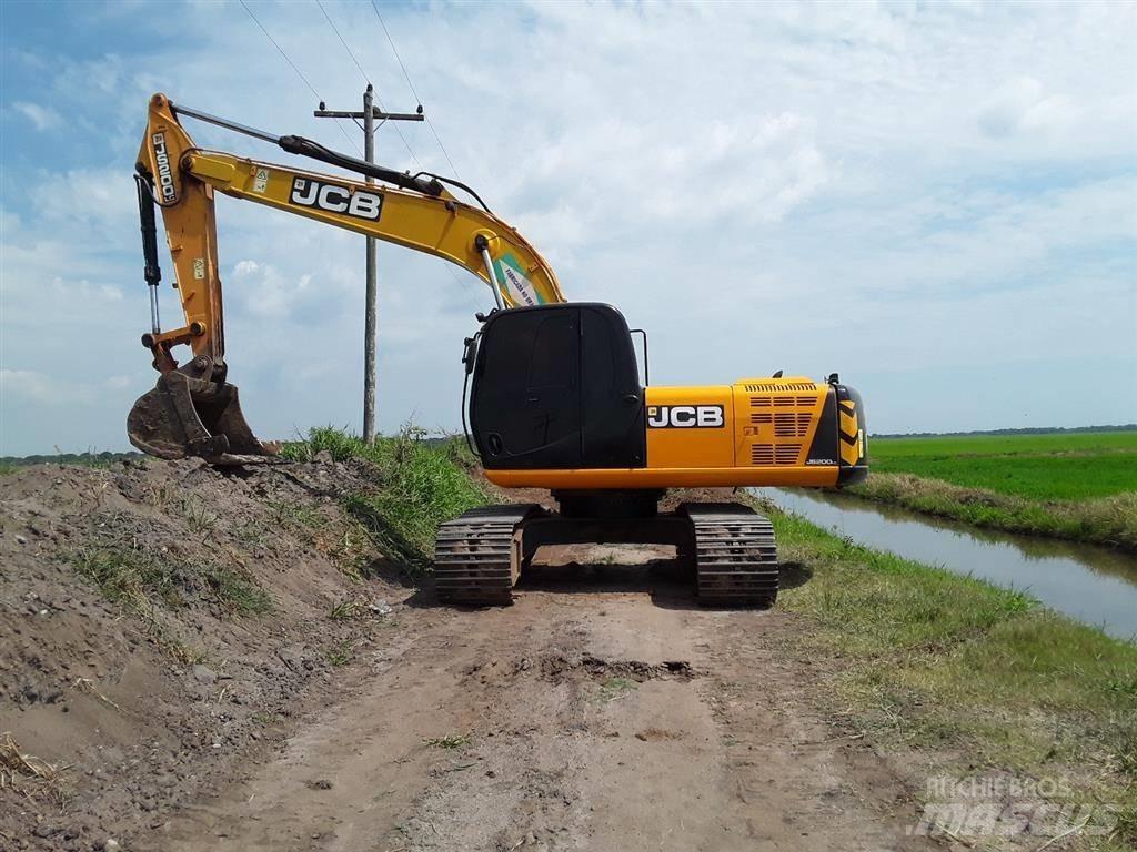 JCB JS200LC Lánctalpas kotrók