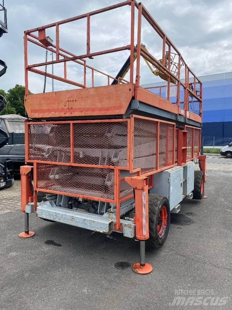 SkyJack SJ 9250 RT Ollós emelők