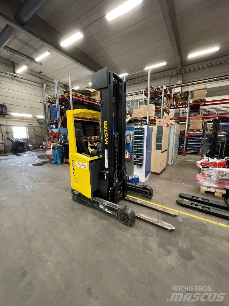 Hyster R1.4 Tolóoszlopos targonca
