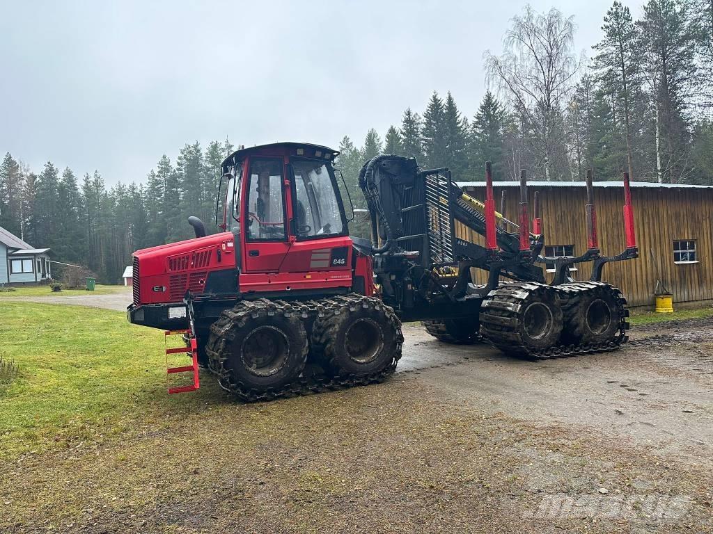 Komatsu 845 Kihordók