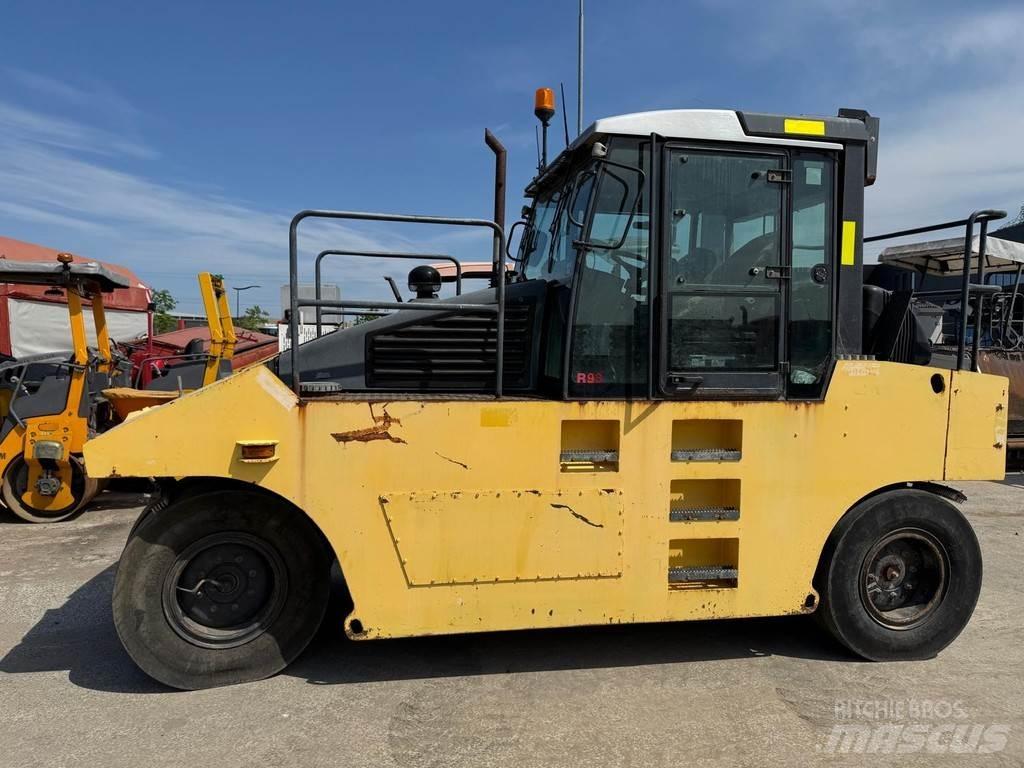 Bomag BW 24 R Pneumatikus kerekes hengerek