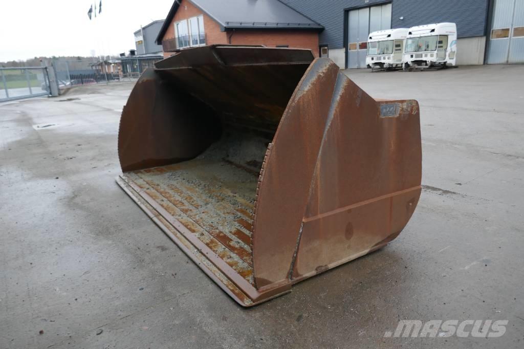 CAT 980M Skopa Kanalak