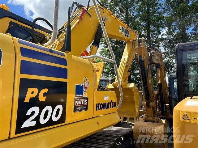 Komatsu PC 200-8 Lánctalpas kotrók