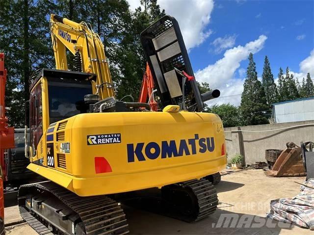 Komatsu PC 200-8 Lánctalpas kotrók