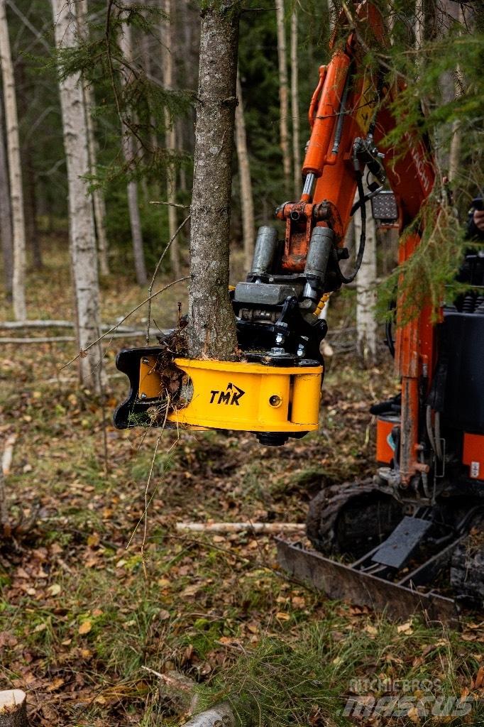 TMK 150 Betakarítók