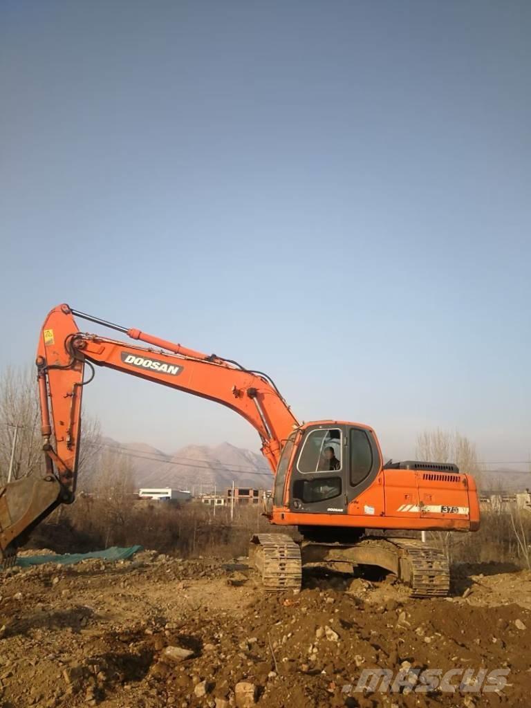 Doosan dx225 Lánctalpas kotrók