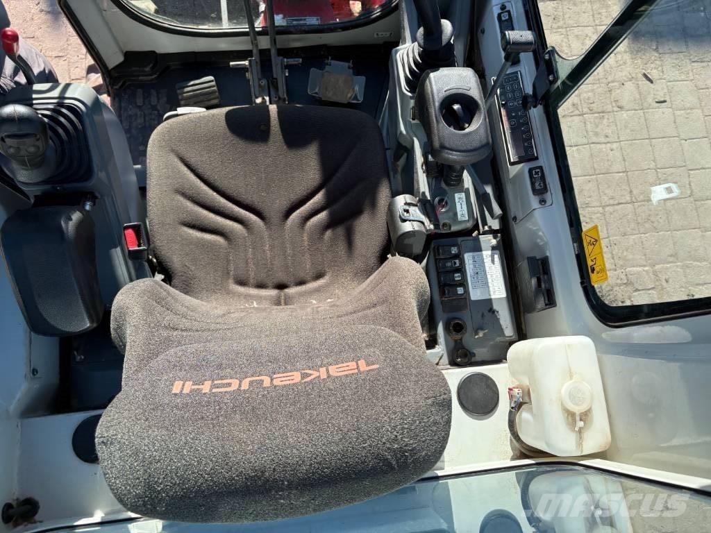 Takeuchi TB 225 Mini kotrók < 7t