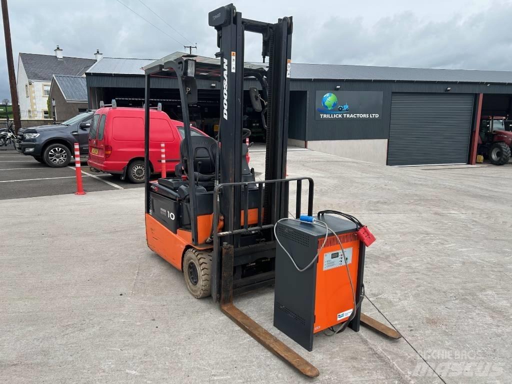 Doosan B10R-5 Elektromos targoncák
