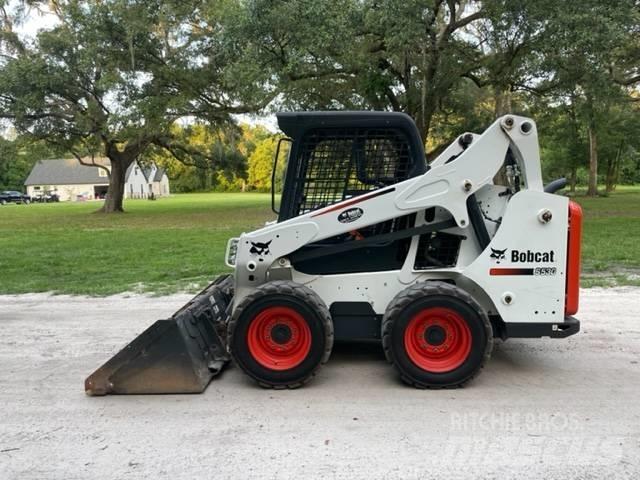 Bobcat S 530 Kompaktrakodók