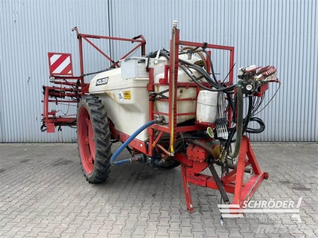 Holder N 250 Vontatott trágyaszórók