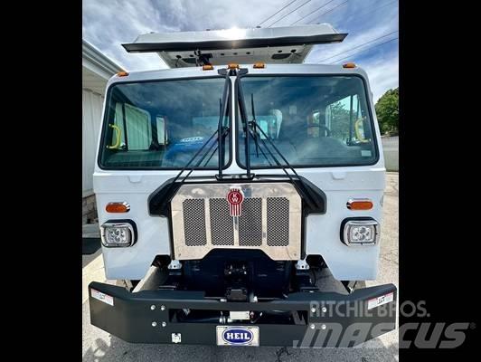Kenworth L 770 Fülkés alváz