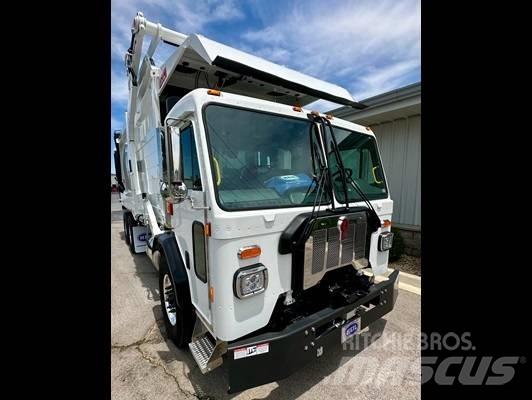 Kenworth L 770 Fülkés alváz