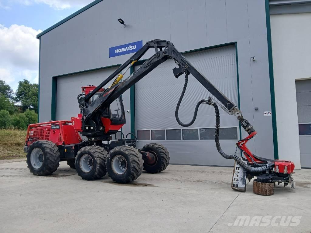 Komatsu 931.1 Betakarítók