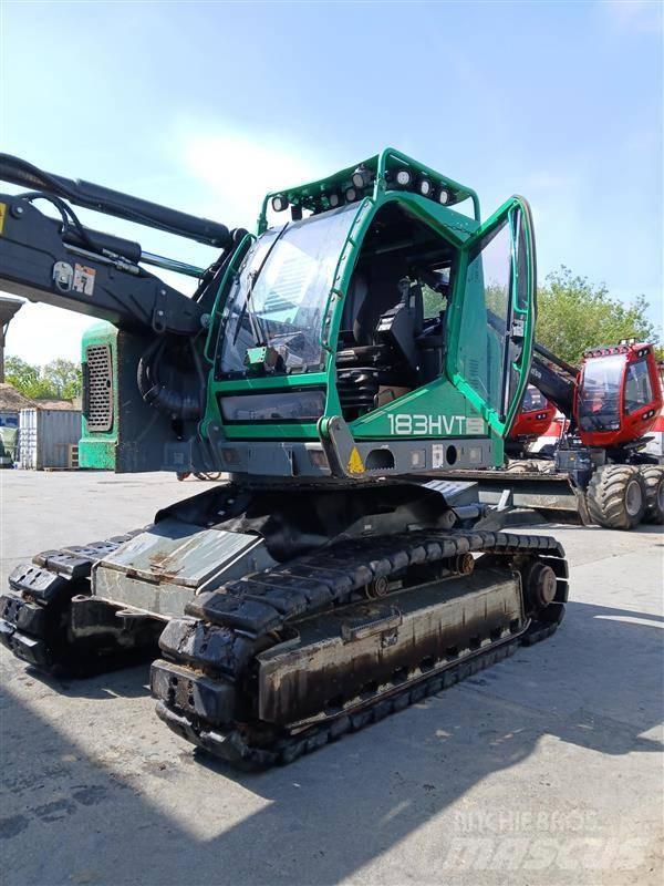 Neuson 183HVT Betakarítók