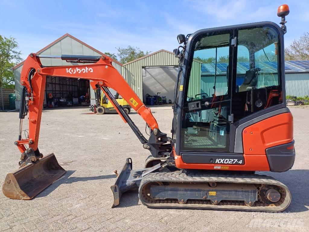 Kubota KX027-4 Mini kotrók < 7t