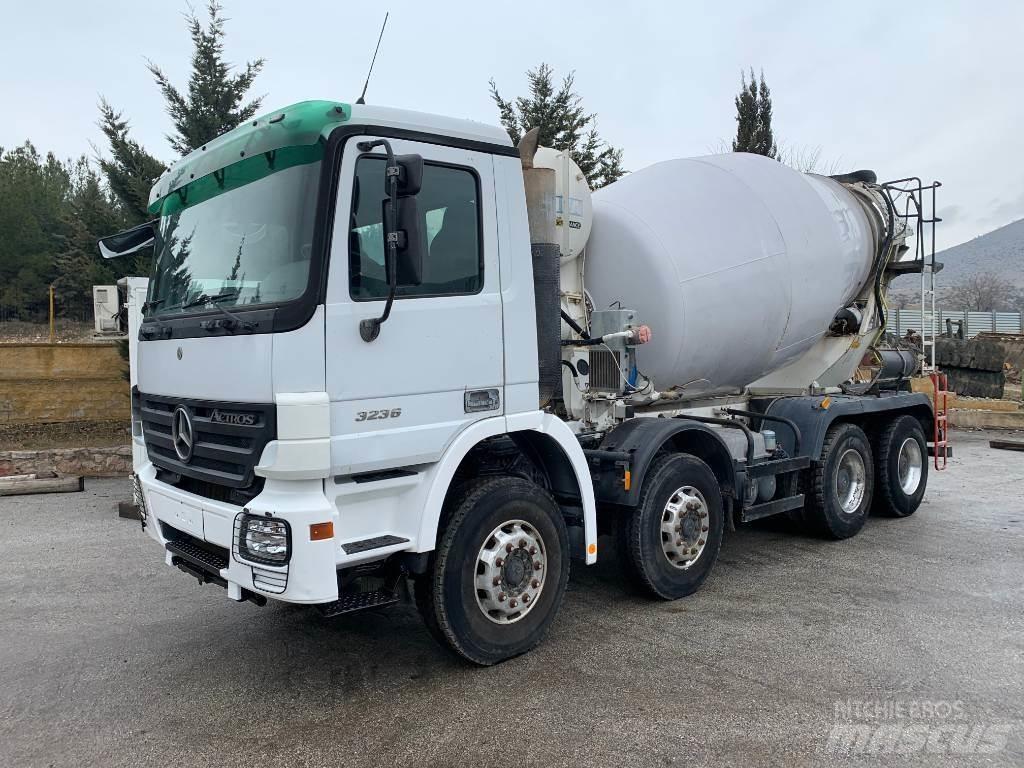 Mercedes-Benz 3336 Betonkeverők/Betonpumpák