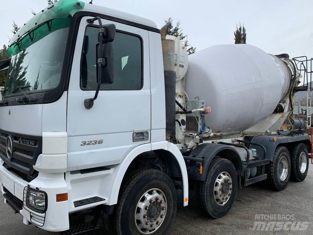 Mercedes-Benz 3336 Betonkeverők/Betonpumpák