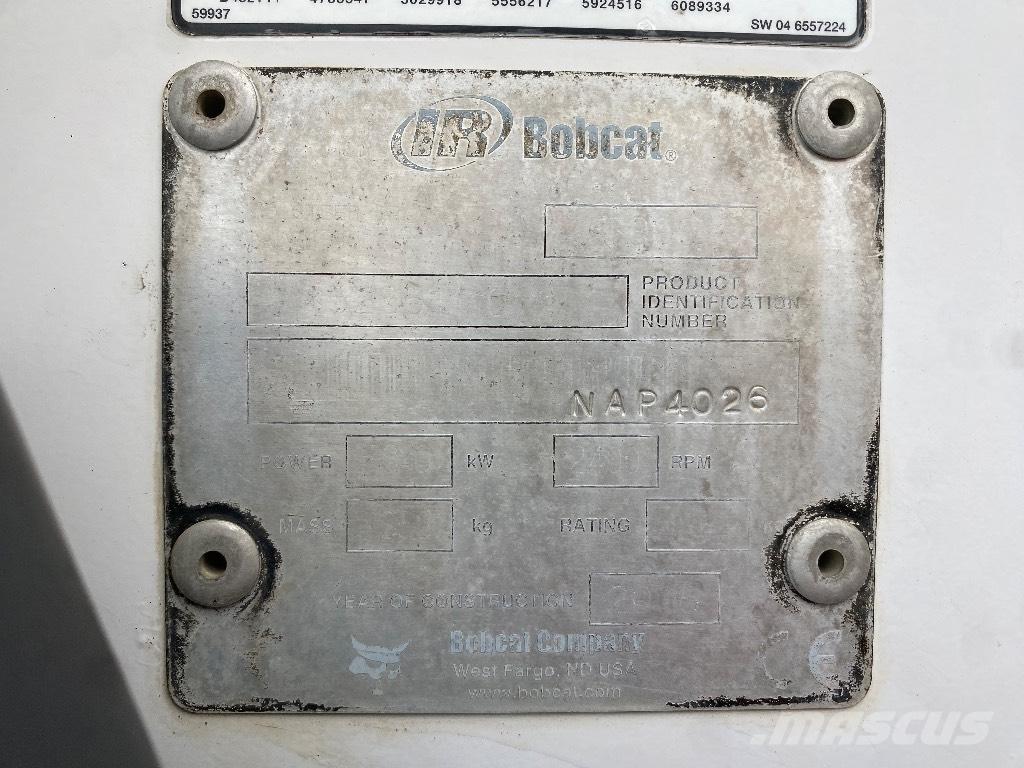 Bobcat T 300 Kompaktrakodók