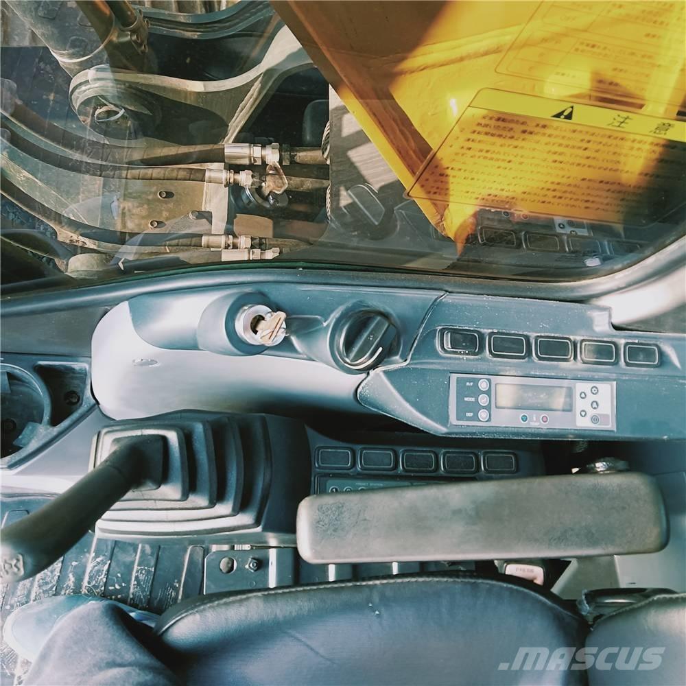 Kobelco SK200-8 Lánctalpas kotrók