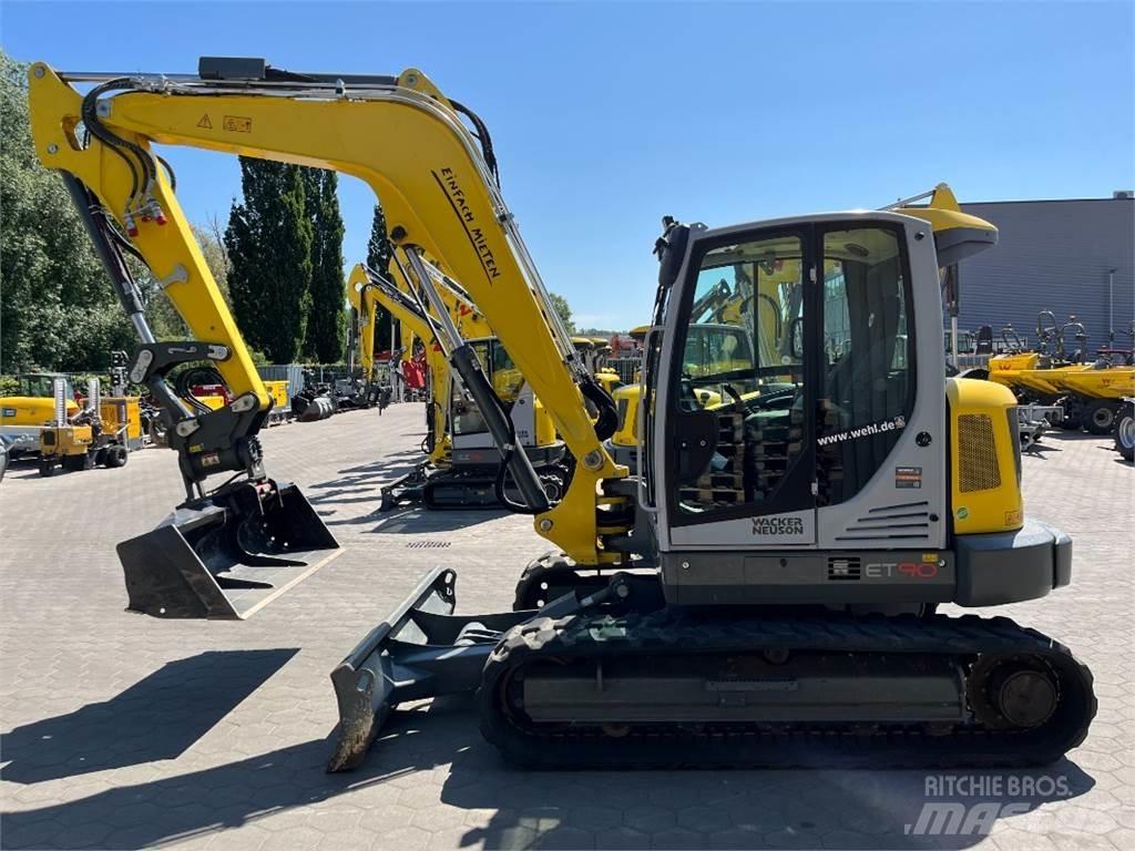 Neuson ET90 Közepes (midi) kotrók 7 t - 12 t