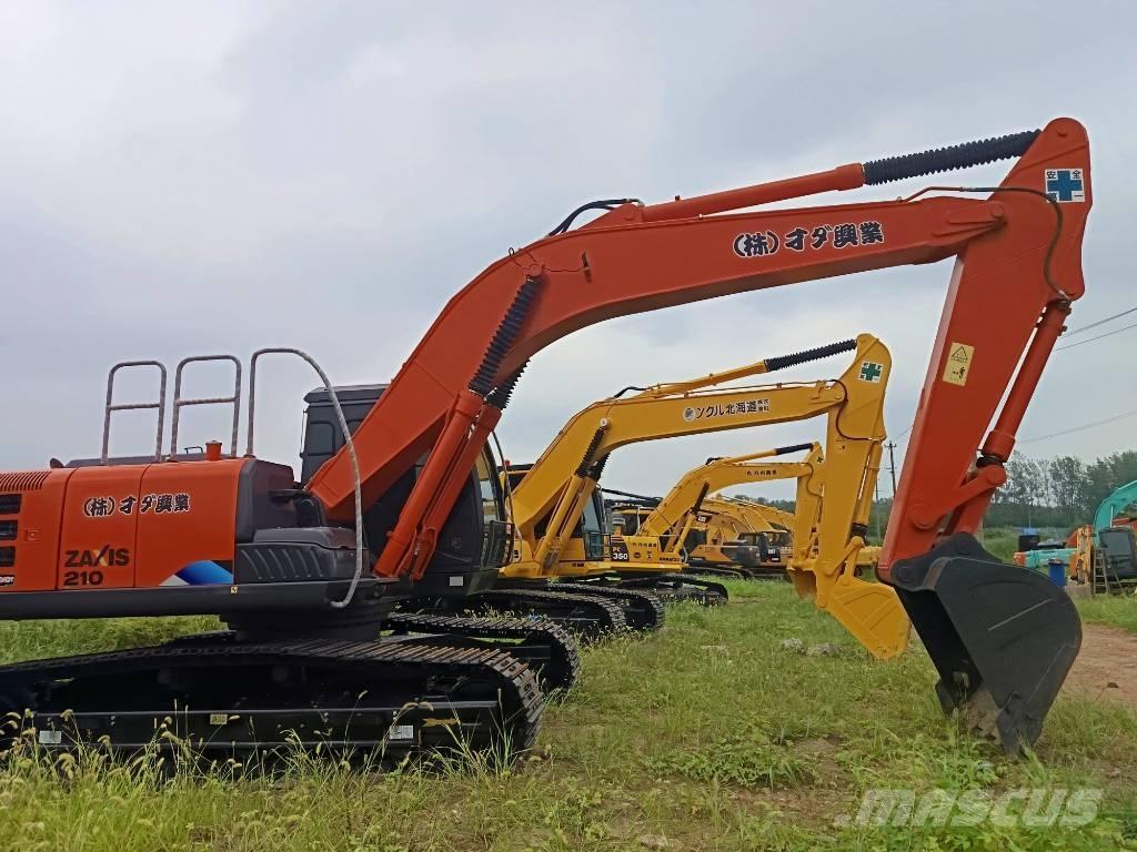 Hitachi ZX 210 Lánctalpas kotrók