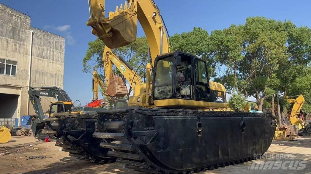 CAT 320 C Kétéltű markolók
