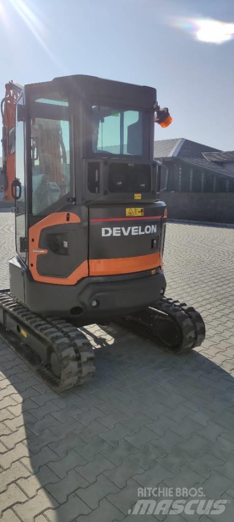 Develon DX 27 Z-7 Mini kotrók < 7t