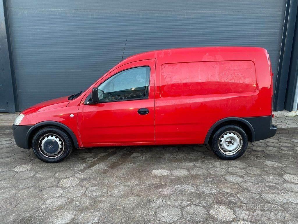 Opel Combo CDTI Dobozos