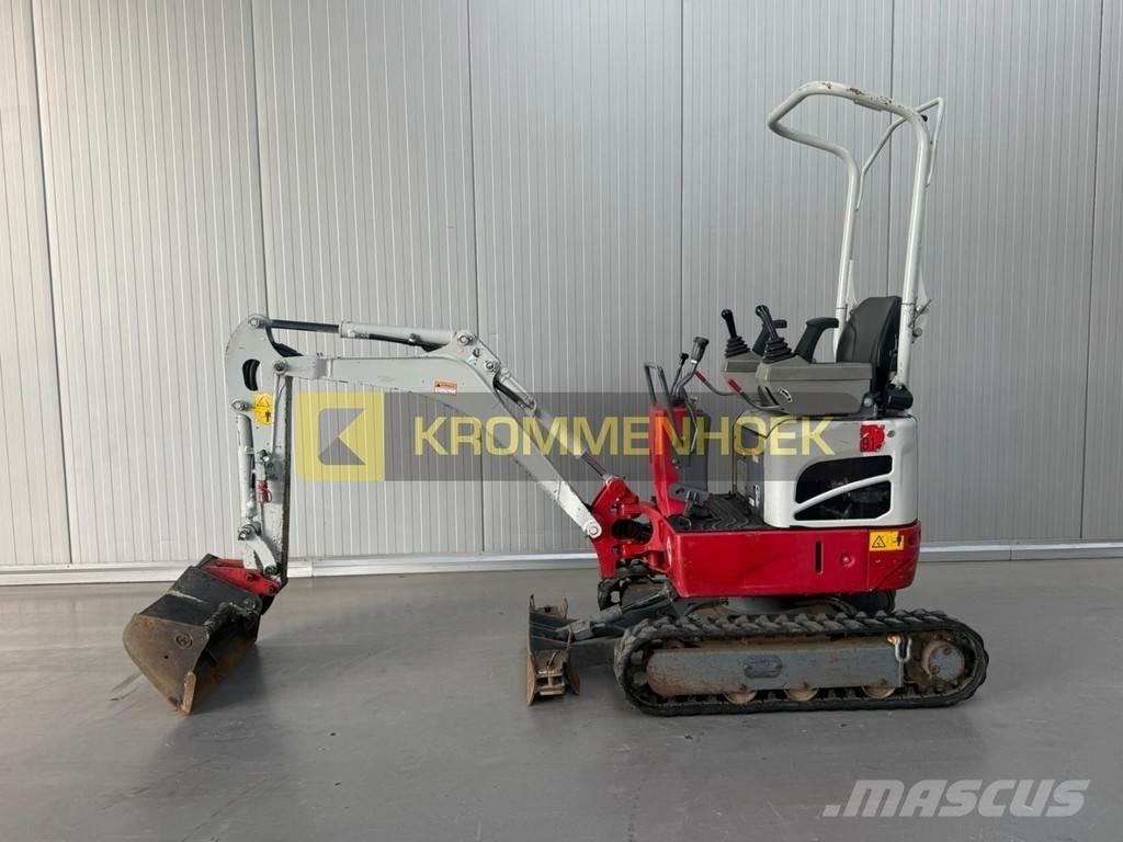 Takeuchi TB 210 R Mini kotrók < 7t