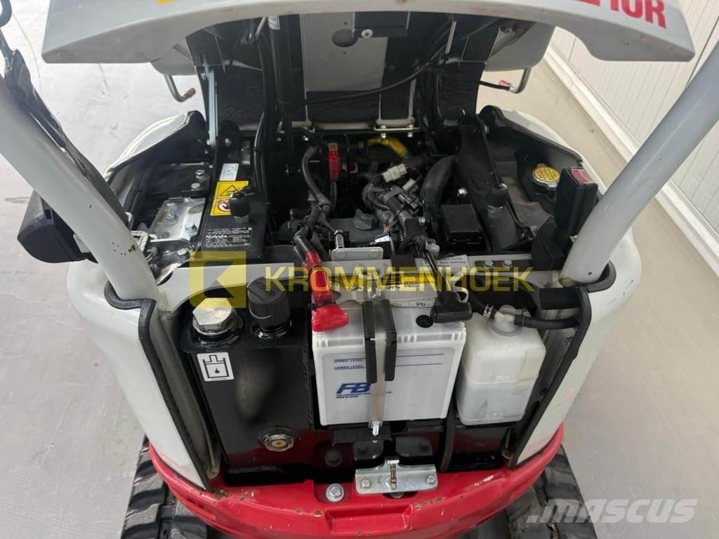 Takeuchi TB 210 R Mini kotrók < 7t